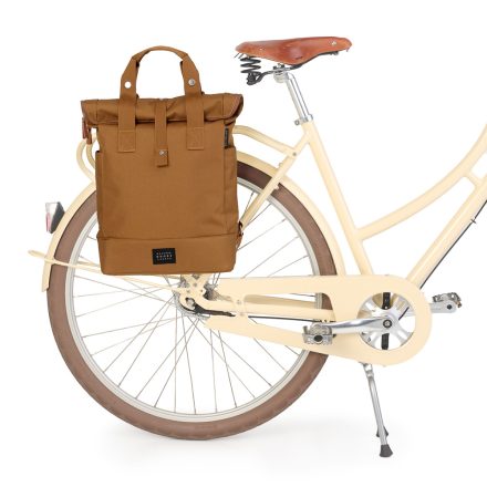 city bikepack toffee attached to bike no shoulder straps
